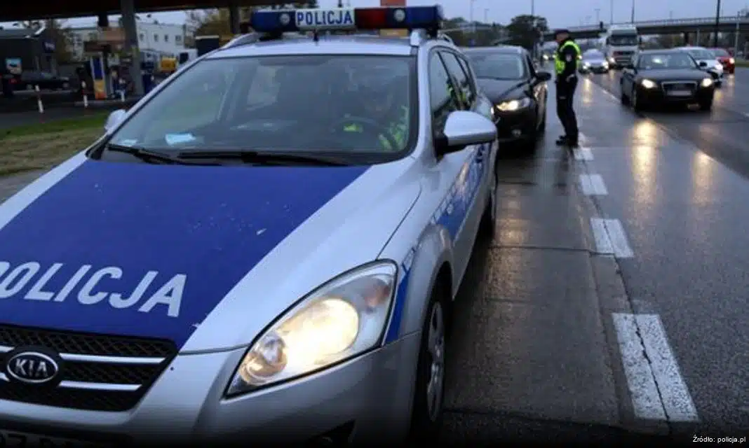 Policja w Nowym Sączu podejmuje działania w celu ochrony osób narażonych na wychłodzenie